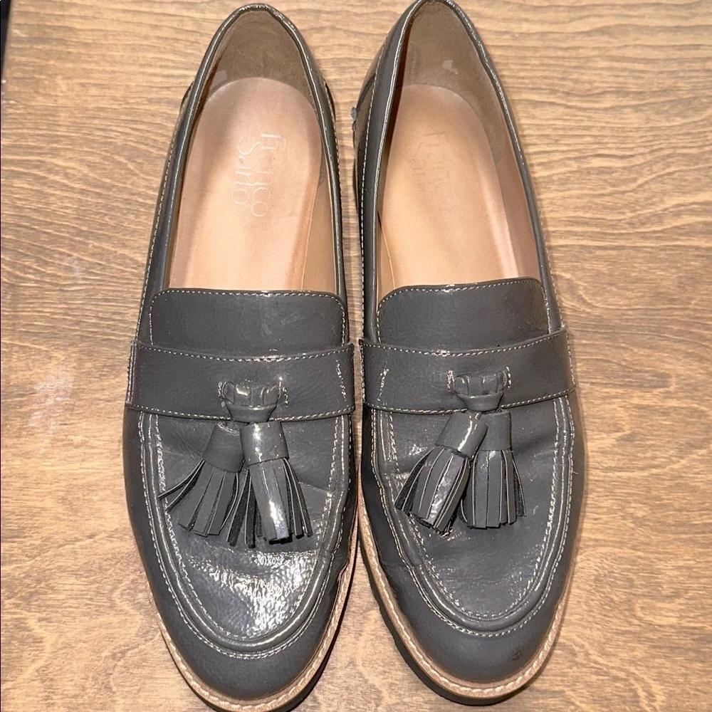 Franco Sarto Glossy Tassel Loafers size 9